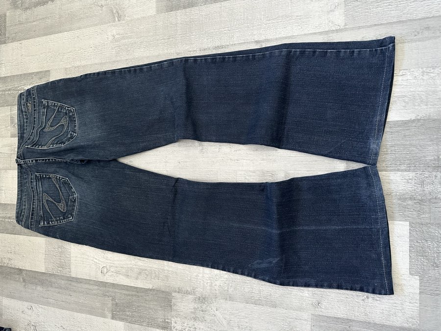 Y2K Denim · Dunkelblau / Blau