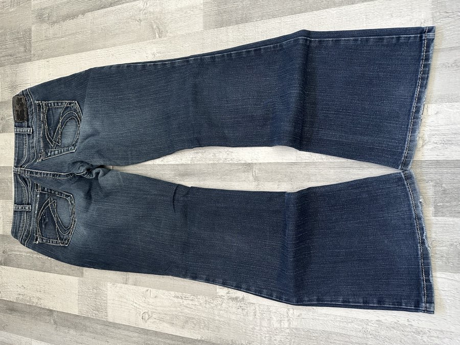 Y2K Denim · Dunkelblau / Blau